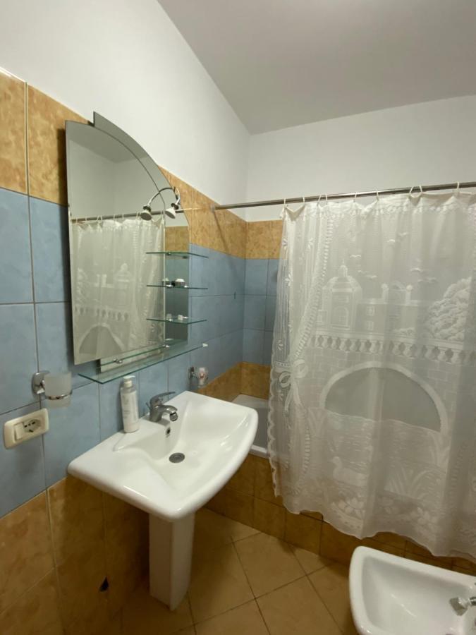 L.T. Deizi Apartment Sarandë Exterior foto